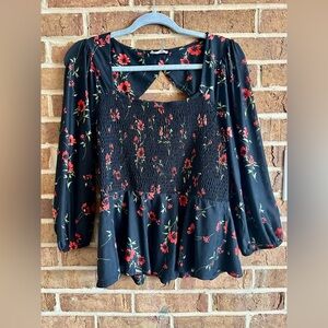 Ember Black Floral Rutched blouse